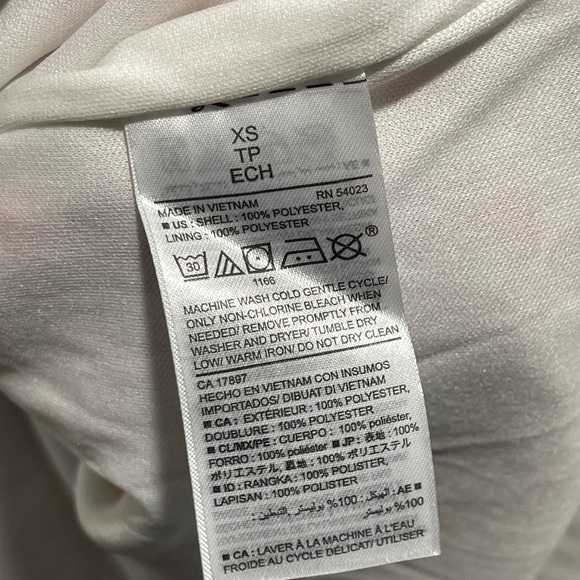 🛑 Old Navy Floral Maxi Dress with a Orange/Pink/Green Tropical Print - Picture 6 of 6